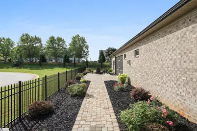 828 Vita Drive, Greer, SC 29650 - Photo 5