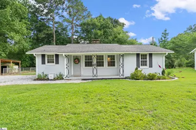 313 Lanham Street, Greenwood, SC 29649 - Photo 1