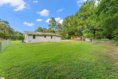 313 Lanham Street, Greenwood, SC 29649 - Photo 21