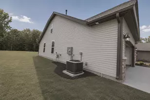 2323 Davenport Ct, Moore, SC 29369 - Photo 17
