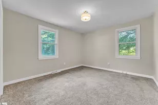107 Carriage Ln, Simpsonville, SC 29681 - Photo 15