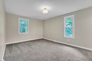 107 Carriage Ln, Simpsonville, SC 29681 - Photo 17