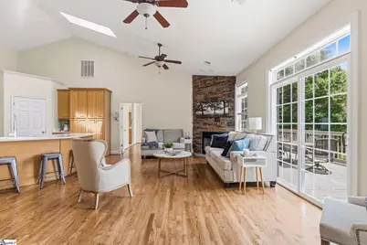 138 Yacht Drive, Laurens, SC 29360 - Photo 5