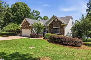 138 Yacht Dr, Laurens, SC 29360 - Photo 1