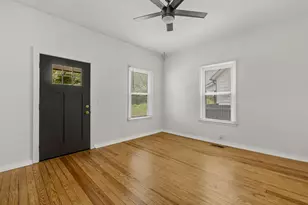 52 Hutchins St, Greenville, SC 29605 - Photo 7
