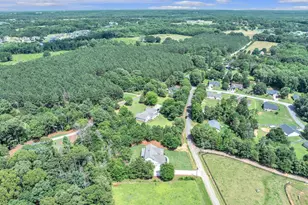 152 Hickory Rd, Williamston, SC 29697 - Photo 41
