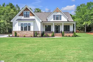 152 Hickory Rd, Williamston, SC 29697 - Photo 1