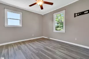 209 Hickory Dr, Easley, SC 29642 - Photo 23