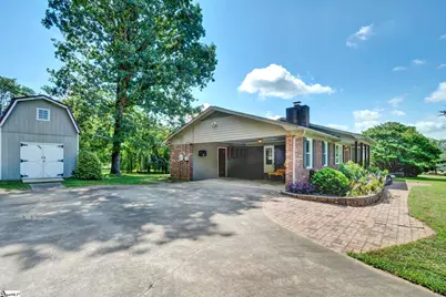 209 Hickory Drive, Easley, SC 29642 - Photo 43