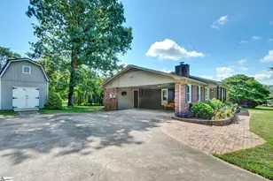209 Hickory Dr, Easley, SC 29642 - Photo 43