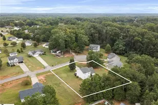 102 Lochenshire Pl, Belton, SC 29627 - Photo 41
