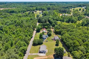 229 Norman Dr, Easley, SC 29640 - Photo 31