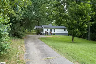 384 Ammons Rd, Spartanburg, SC 29306 - Photo 3
