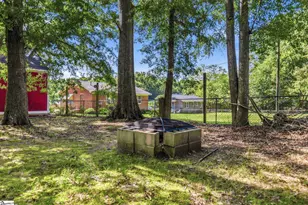711 Hellams St, Fountain Inn, SC 29644 - Photo 11