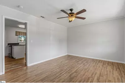 711 Hellams Street, Fountain Inn, SC 29644 - Photo 23