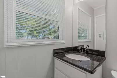 711 Hellams Street, Fountain Inn, SC 29644 - Photo 33