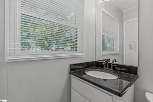 711 Hellams St, Fountain Inn, SC 29644 - Photo 33