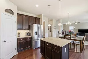324 Lost Lake Dr, Simpsonville, SC 29681 - Photo 11
