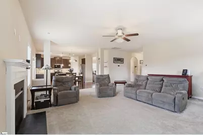324 Lost Lake Drive, Simpsonville, SC 29681 - Photo 5