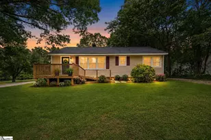 105 Whitener Ave, Spartanburg, SC 29306 - Photo 1