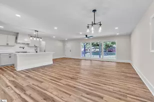 8 Alvin Dr, Greenville, SC 29605 - Photo 3