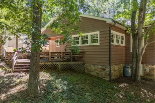415 E Lakeshore Dr, Landrum, SC 29356 - Photo 33