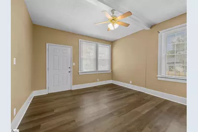8149 Hill Street, Boiling Springs, SC 29316 - Photo 9