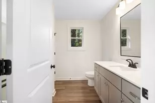 410 N Palmetto St, Liberty, SC 29657 - Photo 17
