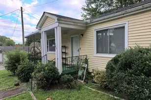 100 Frances St, Easley, SC 29640 - Photo 3