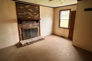 32 School St, Enoree, SC 29335 - Photo 11