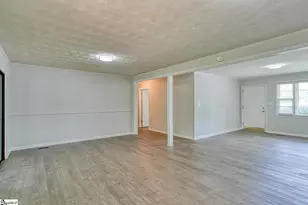 1291 Montview St, Spartanburg, SC 29307 - Photo 5