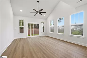 110 Cyn Crk Wy, Fountain Inn, SC 29644 - Photo 11