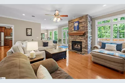 103 Country Club Drive, Laurens, SC 29360 - Photo 13