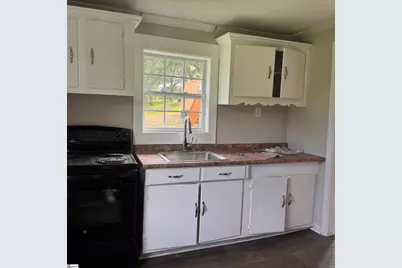 131 Case Avenue, Spartanburg, SC 29301 - Photo 7