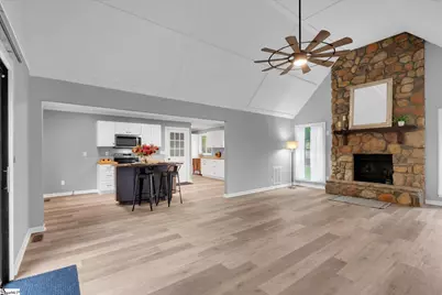 127 White Oak Drive, Easley, SC 29642 - Photo 9