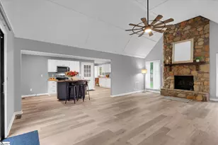 127 White Oak Dr, Easley, SC 29642 - Photo 9