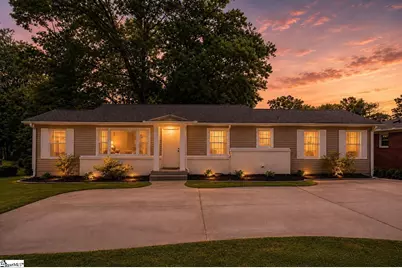 902 E Lee Road, Taylors, SC 29687 - Photo 1