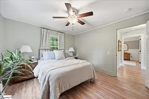 902 E Lee Rd, Taylors, SC 29687 - Photo 27
