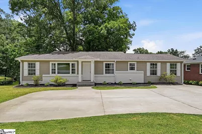 902 E Lee Road, Taylors, SC 29687 - Photo 3