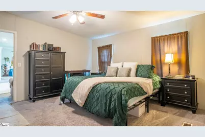 13869 S Highway 101, Gray Court, SC 29645 - Photo 15