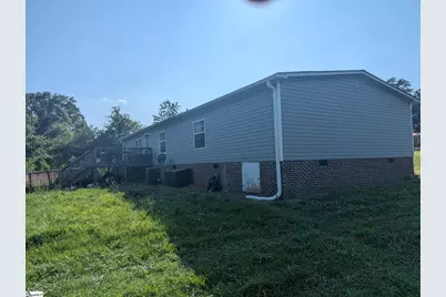 13869 S Highway 101, Gray Court, SC 29645 - Photo 31