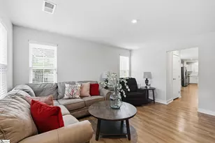 216 Shepley St, Fountain Inn, SC 29644 - Photo 5