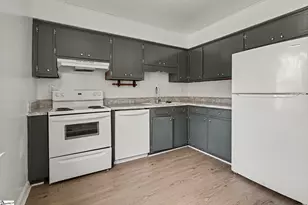 1446 Dover Rd, Spartanburg, SC 29301 - Photo 11