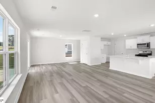 622 Starbeam Ct, Spartanburg, SC 29303 - Photo 5