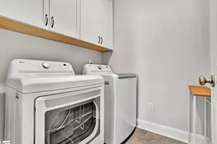 9 Hensley Rd, Greenville, SC 29607 - Photo 15