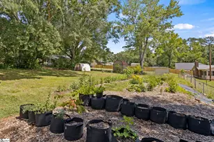 1902 Old Parker Rd, Greenville, SC 29609 - Photo 15