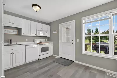117 Skyview Circle, Liberty, SC 29657 - Photo 5