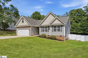 130 Saddlebrook Ave, Pickens, SC 29671 - Photo 3