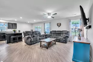 114 Sylvester St, Fountain Inn, SC 29644 - Photo 5