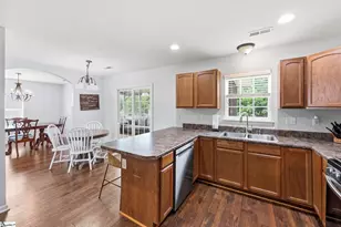 112 Rustcraft Dr, Greer, SC 29651 - Photo 13